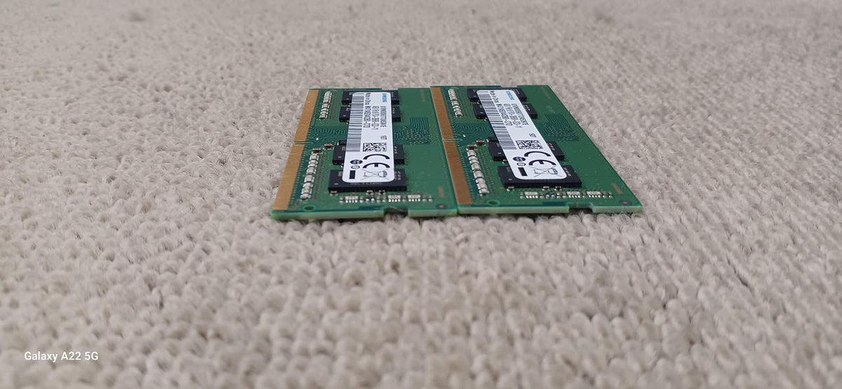 SAMSUNG Laptop Memory M471A5244CB0-CTD