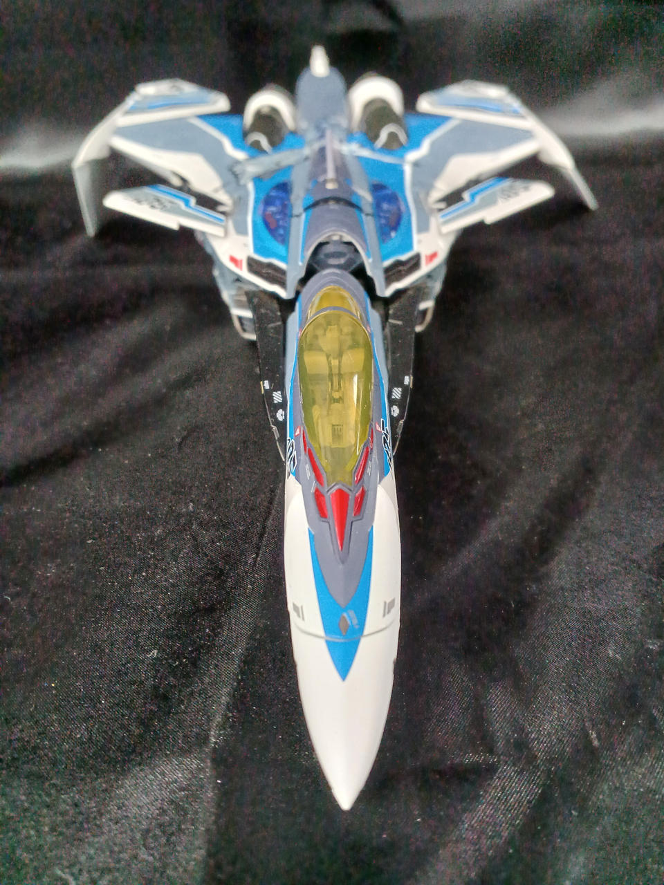 BANDAI DX Chogokin Macross Δ VF-31AX Kairos Plus (First Press Limited Edition)