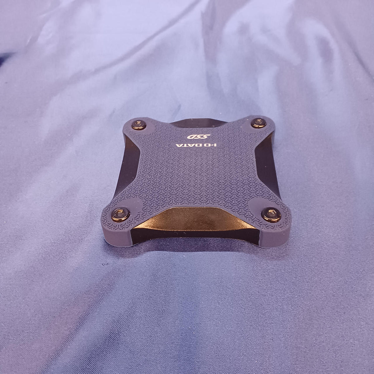 I・O DATA Portable SSD SSPH-UT960K/E