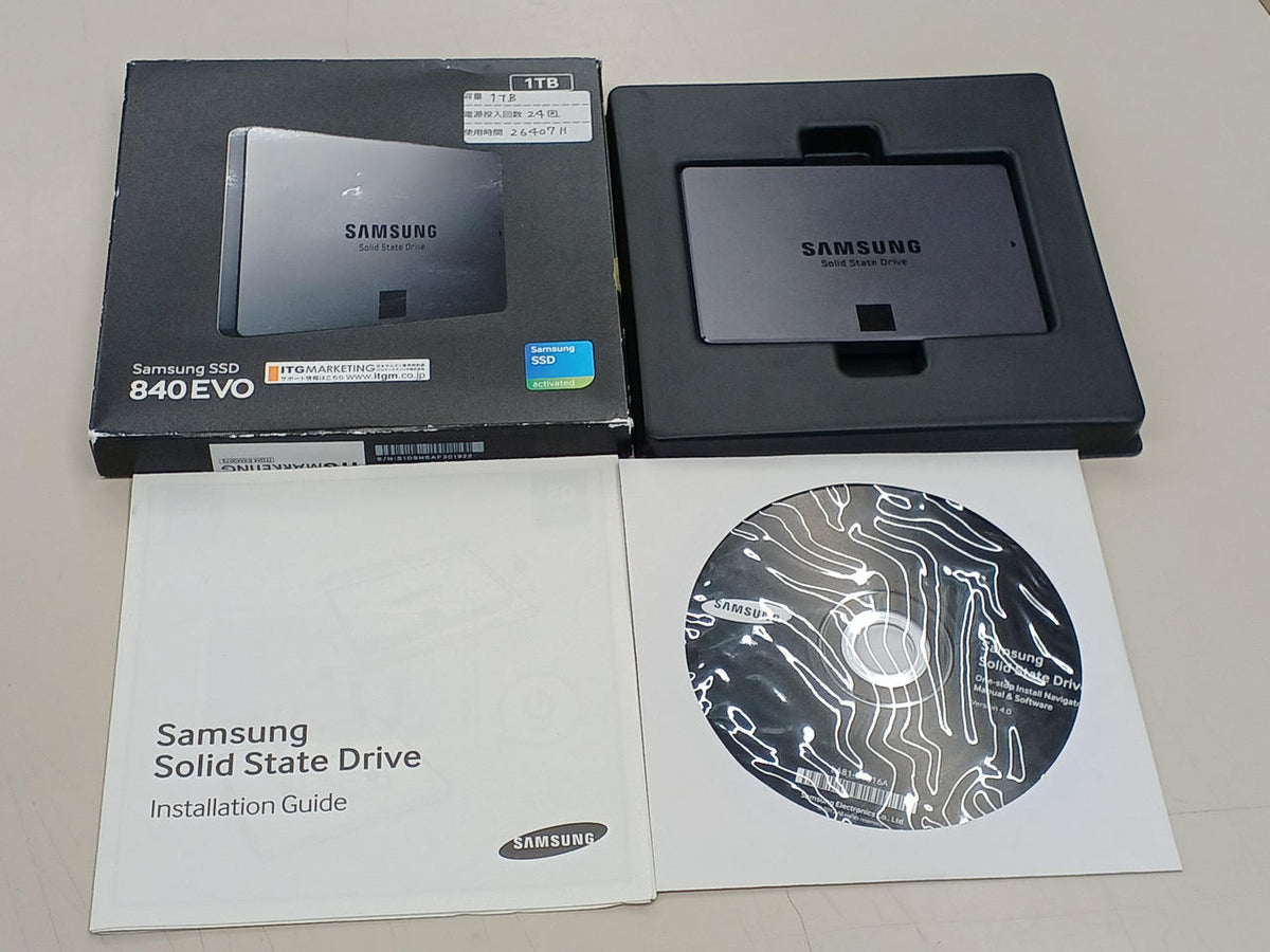 SAMSUNG SSD 1TB MZ-7TE1T0B/IT