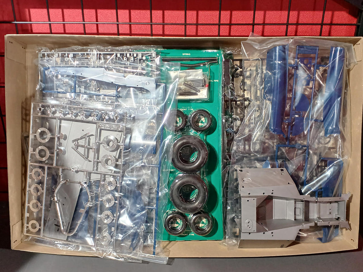 TAMIYA 1/12 Tyrell P34 Six Wheeler