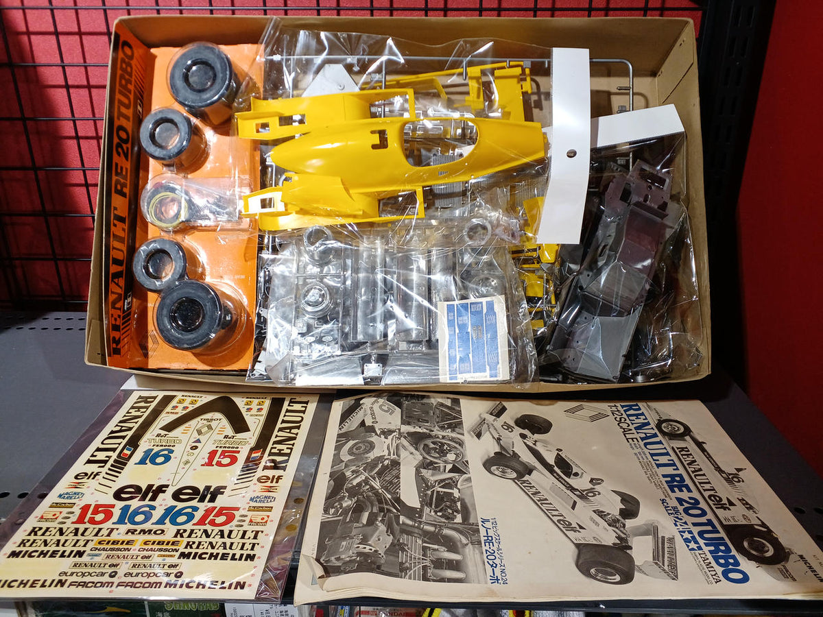 TAMIYA 1/12 Renault RE-20 Turbo
