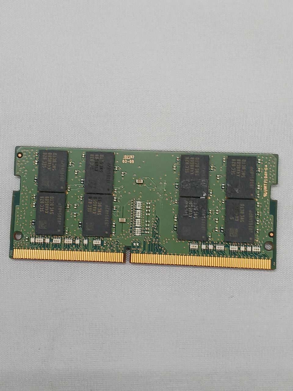 SAMSUNG DDR4 Memory M471A2K43CB1-CTD