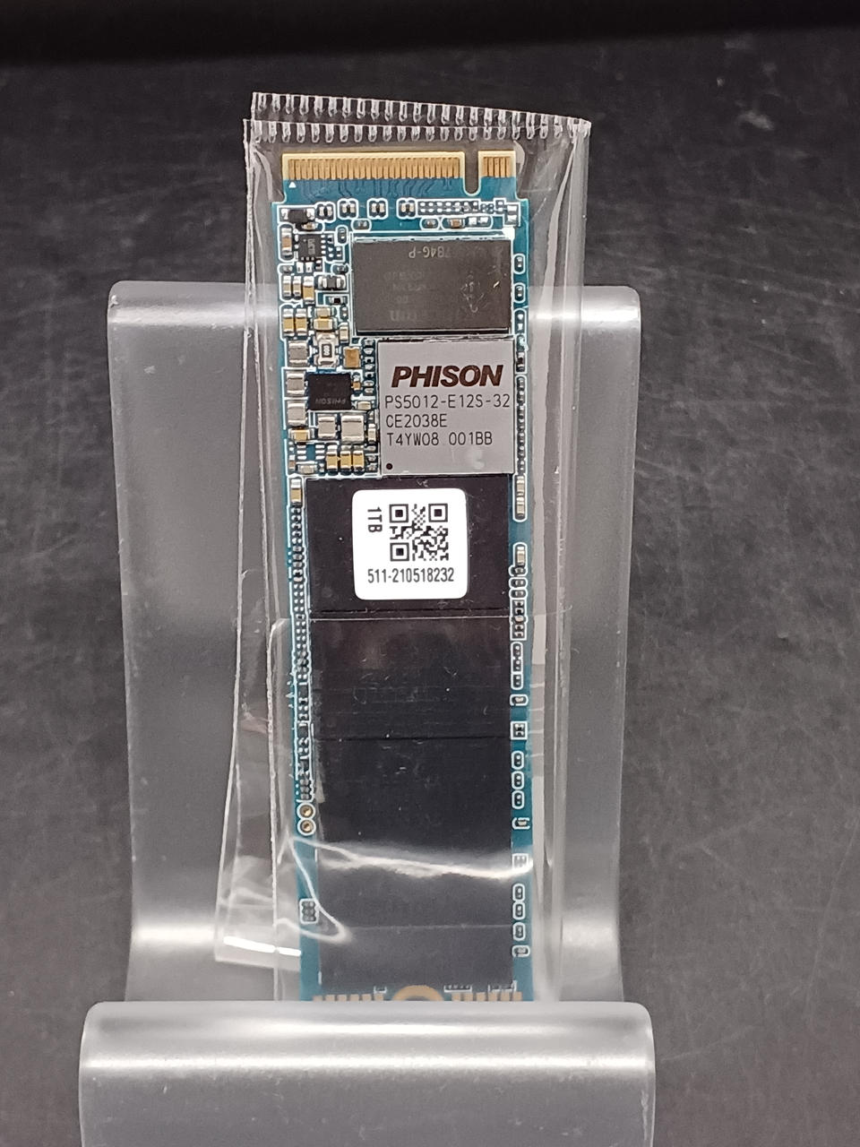 ELECOM M.2 SSD ESD-IM21024G