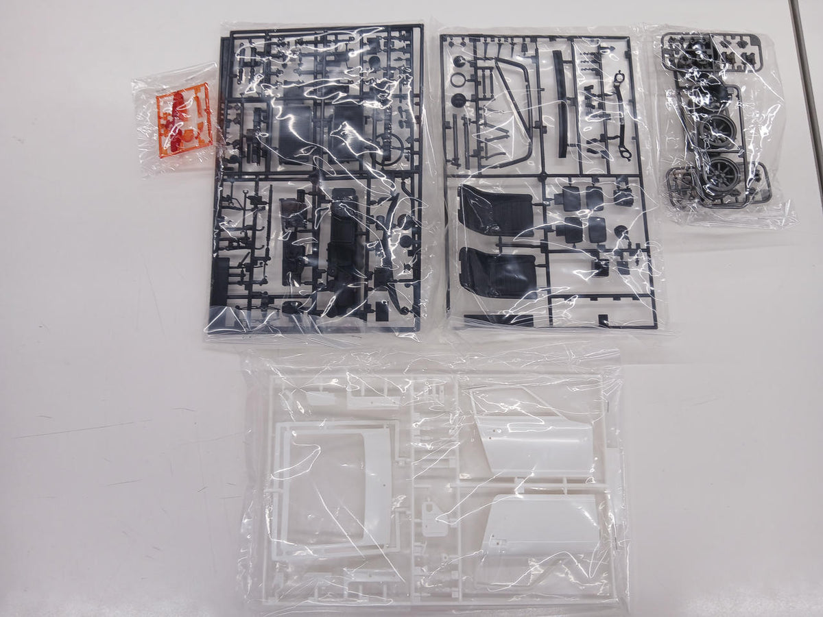 Tamiya 1/12 Fairlady Z 240ZG Street Custom