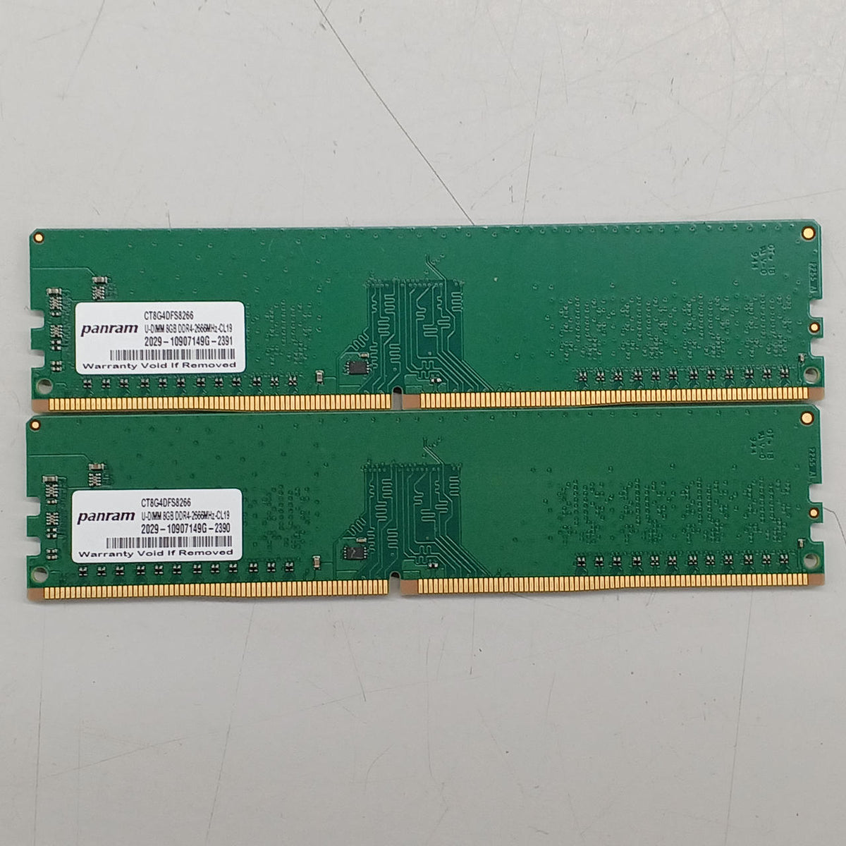 CRUCIAL Memory CT8G4DFS8266