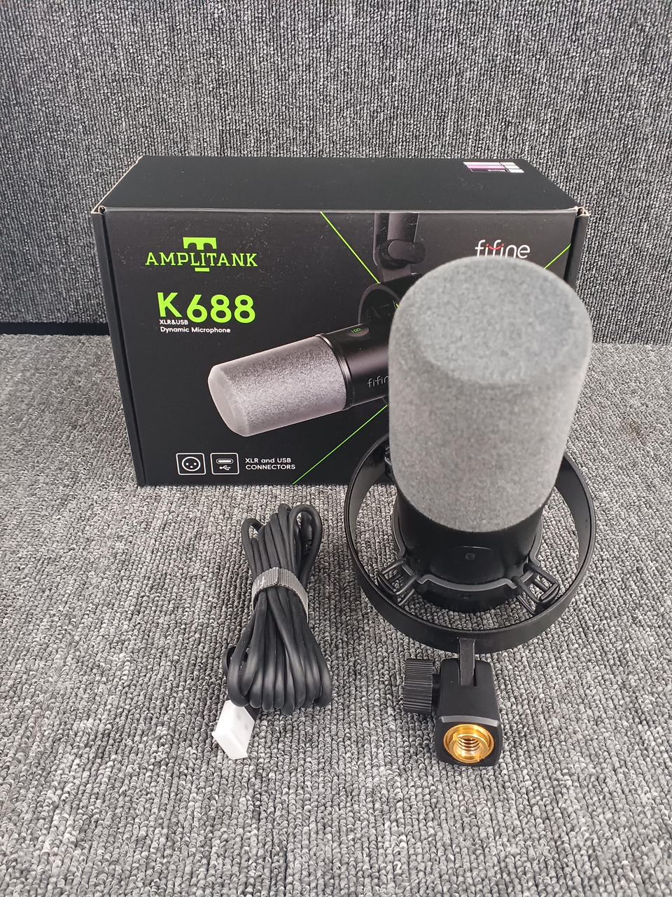 FIFINE Dynamic Microphone K688