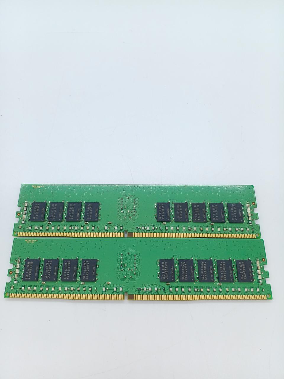 SAMSUNG Server Memory: 8GB × 2 Discs M393A1G43DB1-CRC0Q