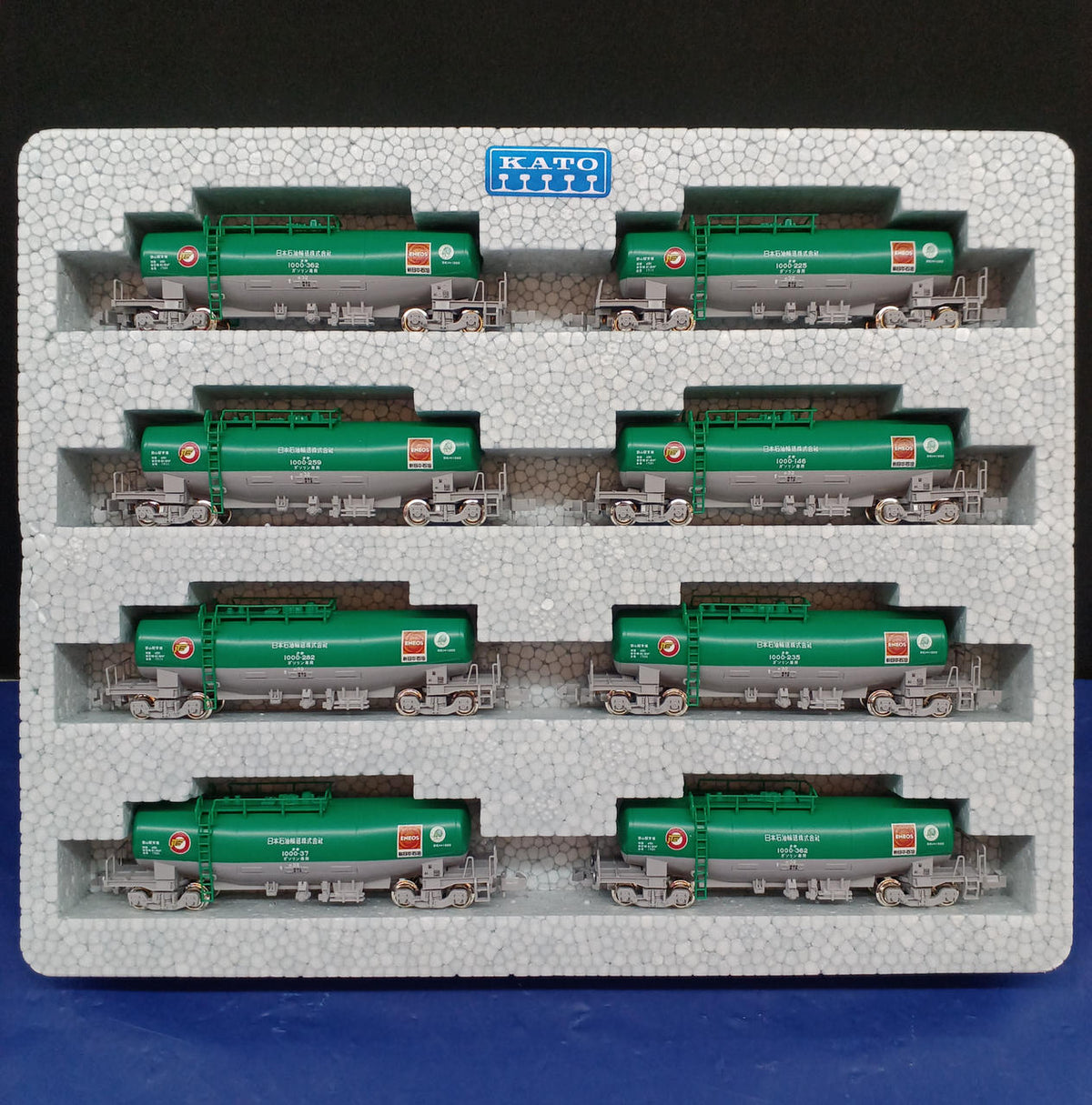 KATO Taki 1000 Nippon Oil Transport Color 8-Car Set