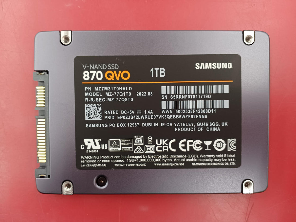 SAMSUNG SSD MZ-77Q1T0