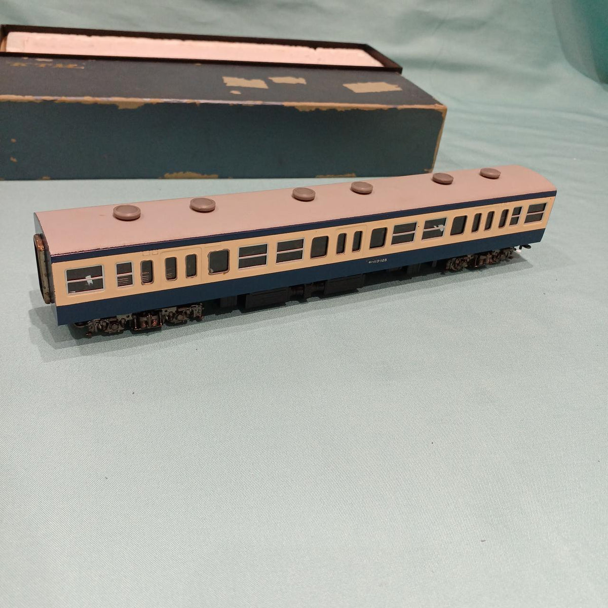Katsumi HO Gauge Moha 111 (Suburban Type) Yokosuka Senshiki