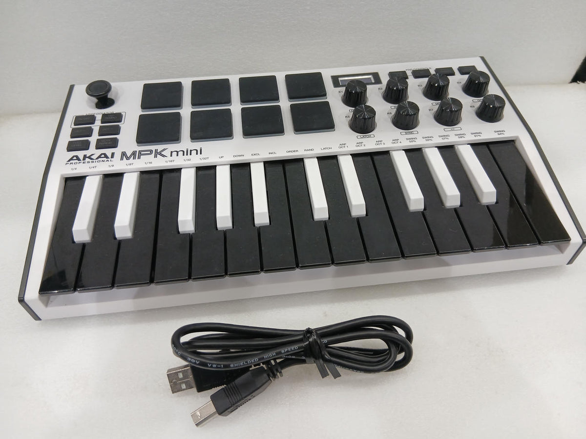 AKAI MIDI Keyboard MPK MINI