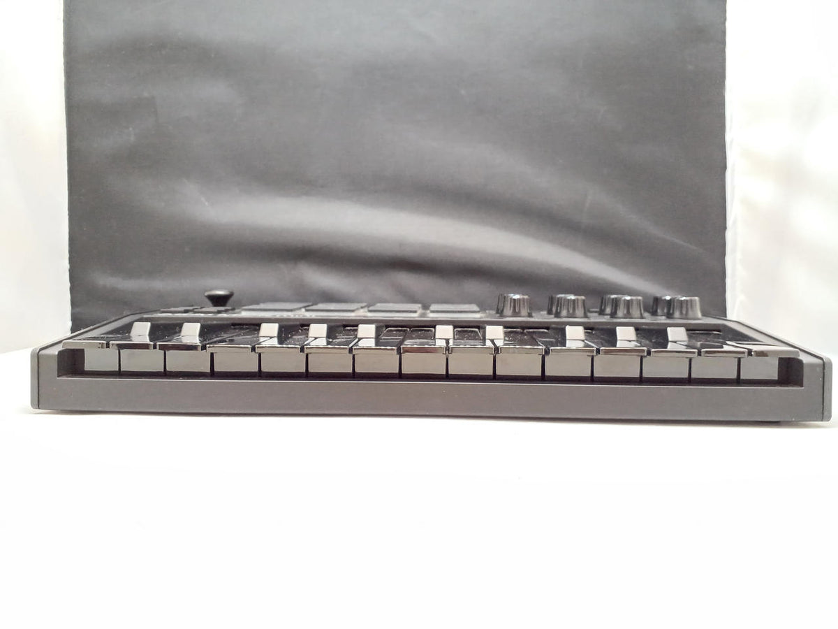 AKAI MIDI Keyboard MPK mini mk3