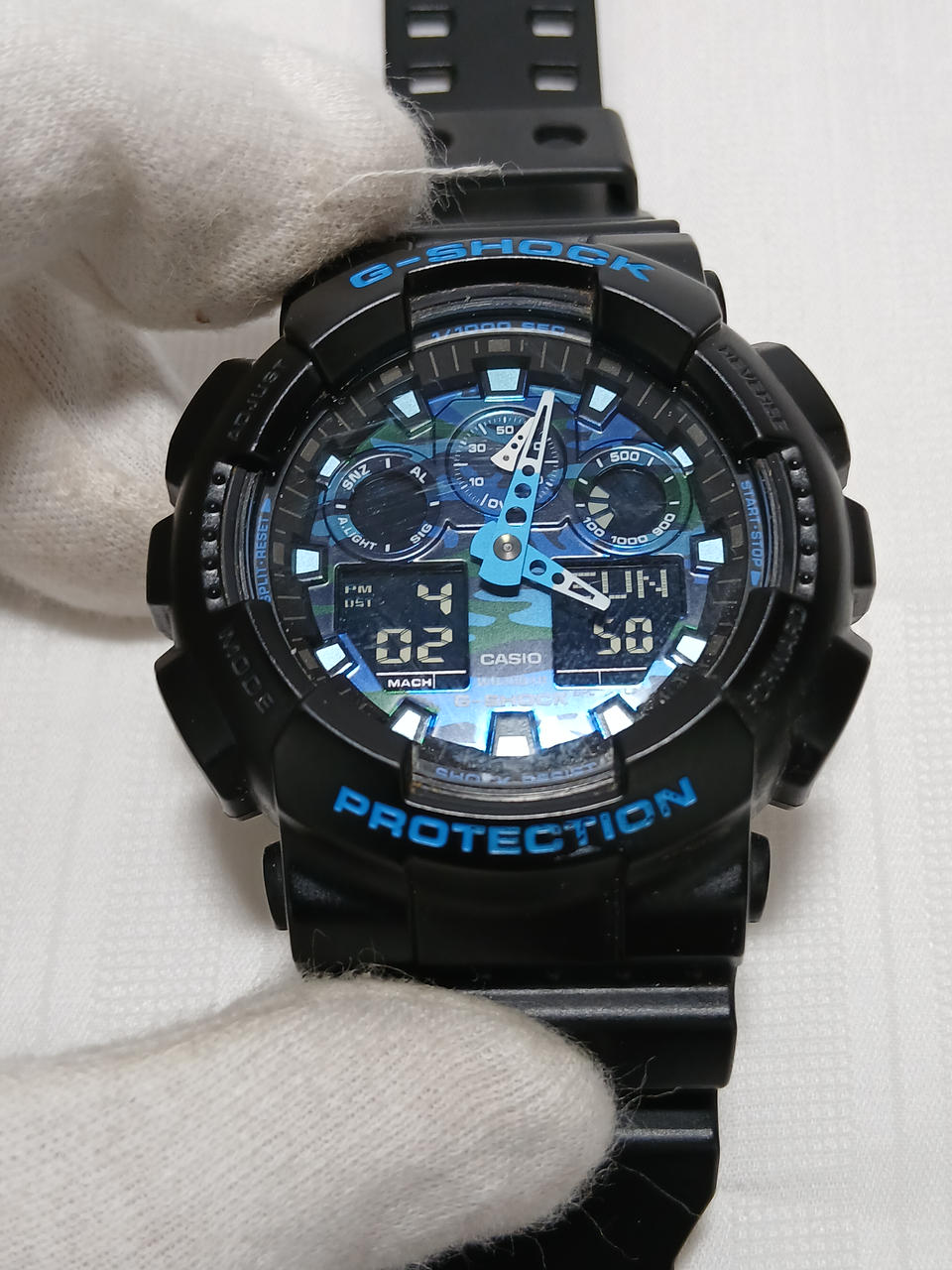 CASIO G-SHOCK Quartz Wristwatch GA-100CB