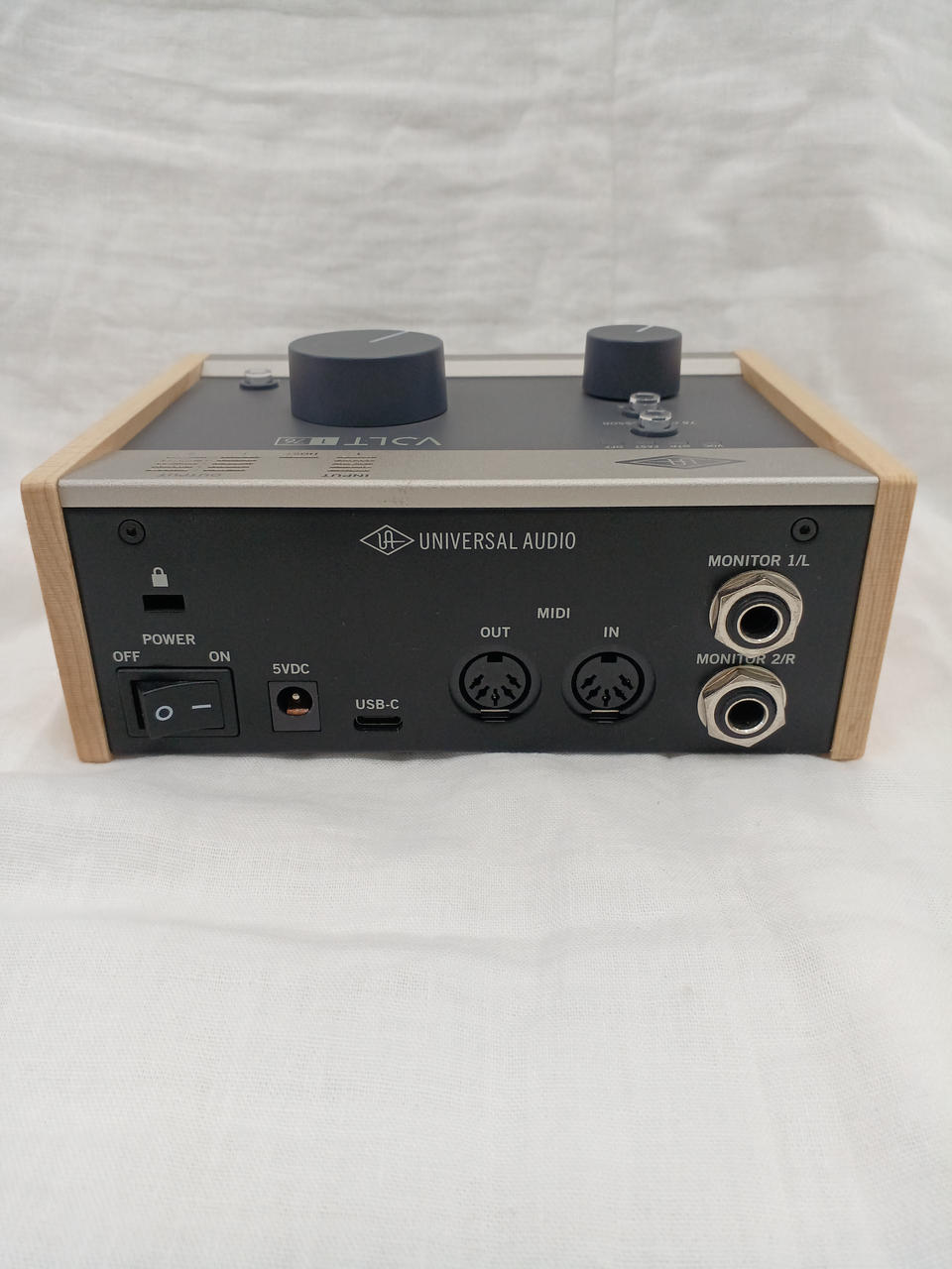UNIVERSAL AUDIO Audio Interface: VOLT176
