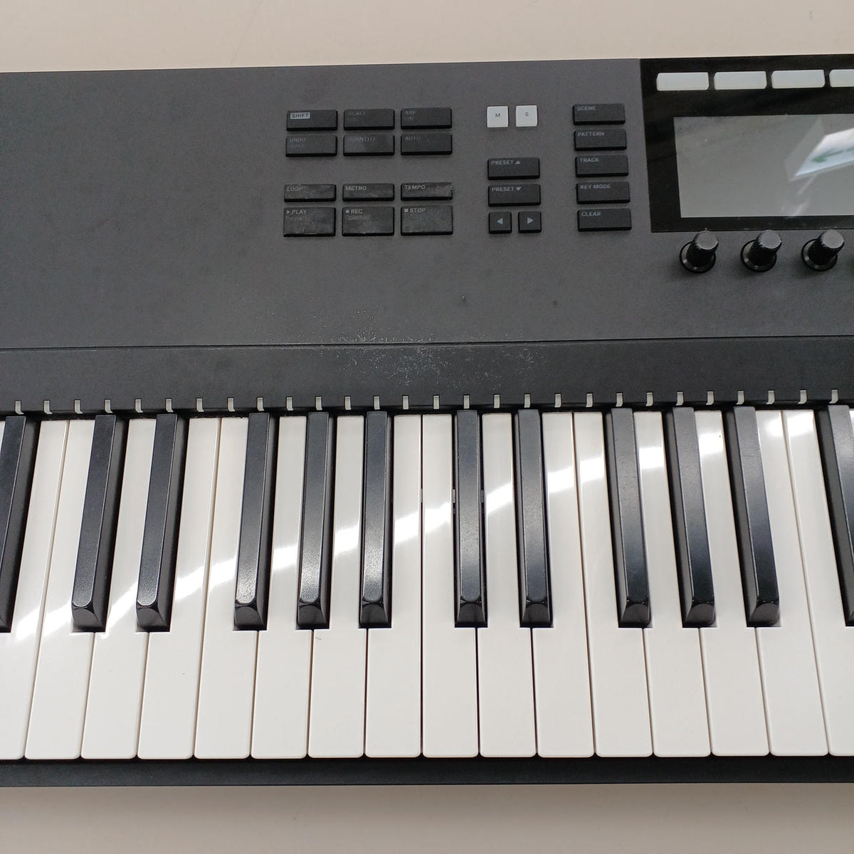 [JUNK] NATIVE INSTRUMENTS MIDI Keyboard KOMPLETE KONTROL S88 MK2