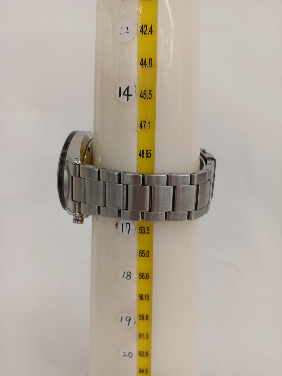 SEIKO Quartz Wristwatch 8T63-00T0