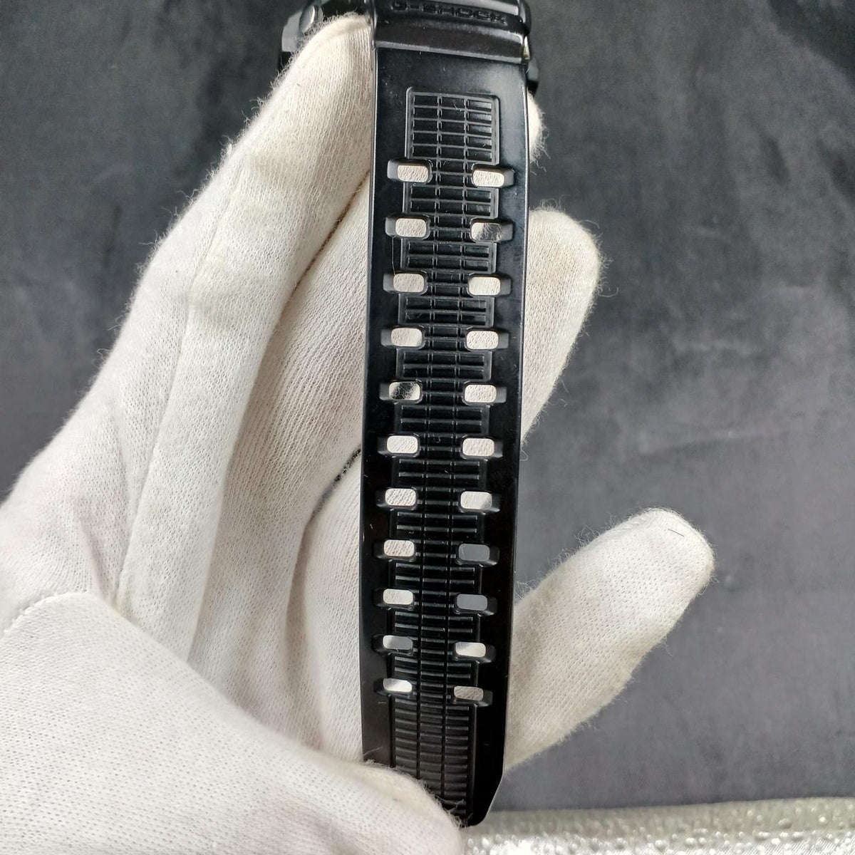 CASIO G-SHOCK G-1100B