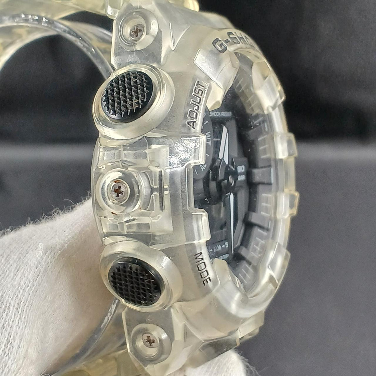 CASIO G-SHOCK GA-700SKE