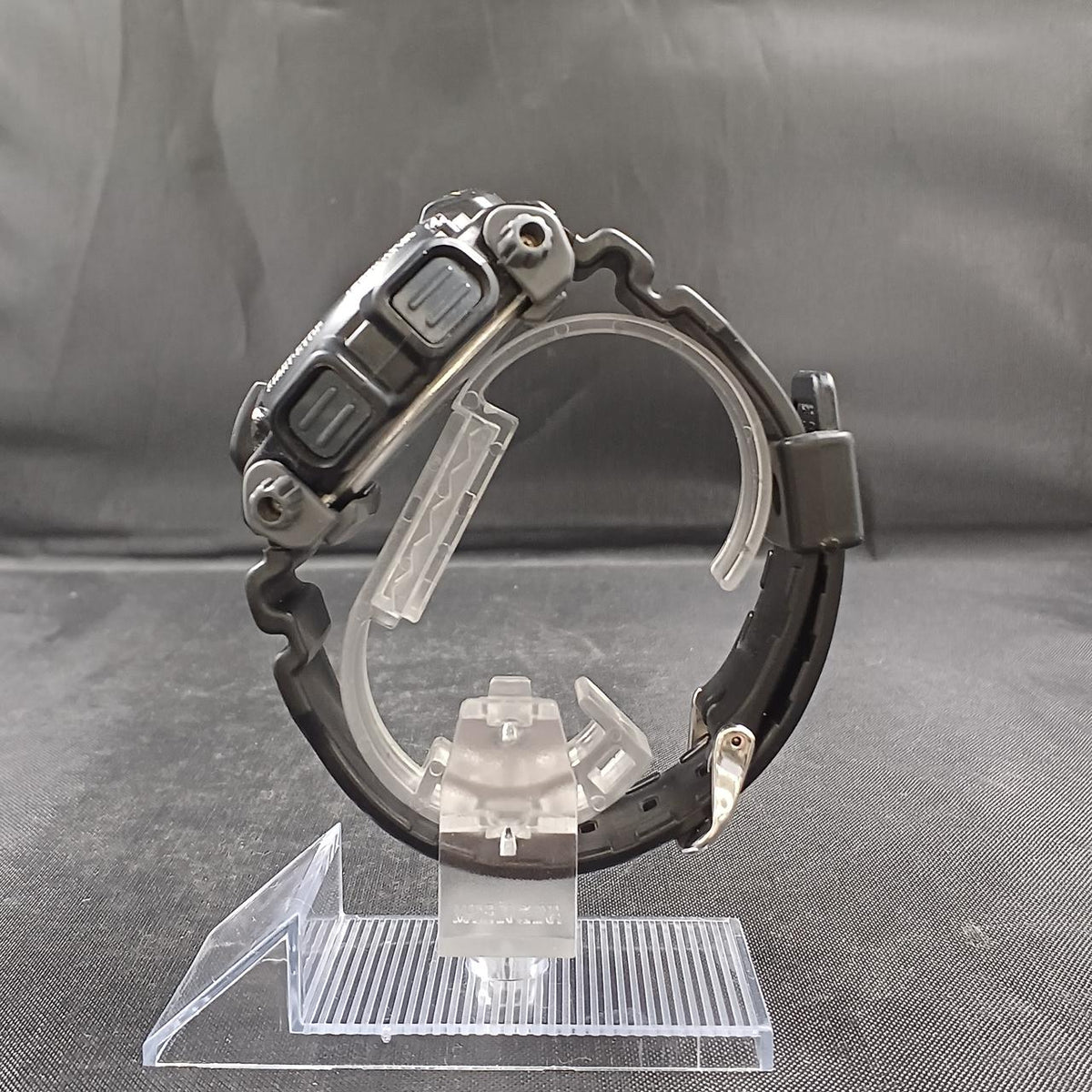 CASIO G-SHOCK DW-9052