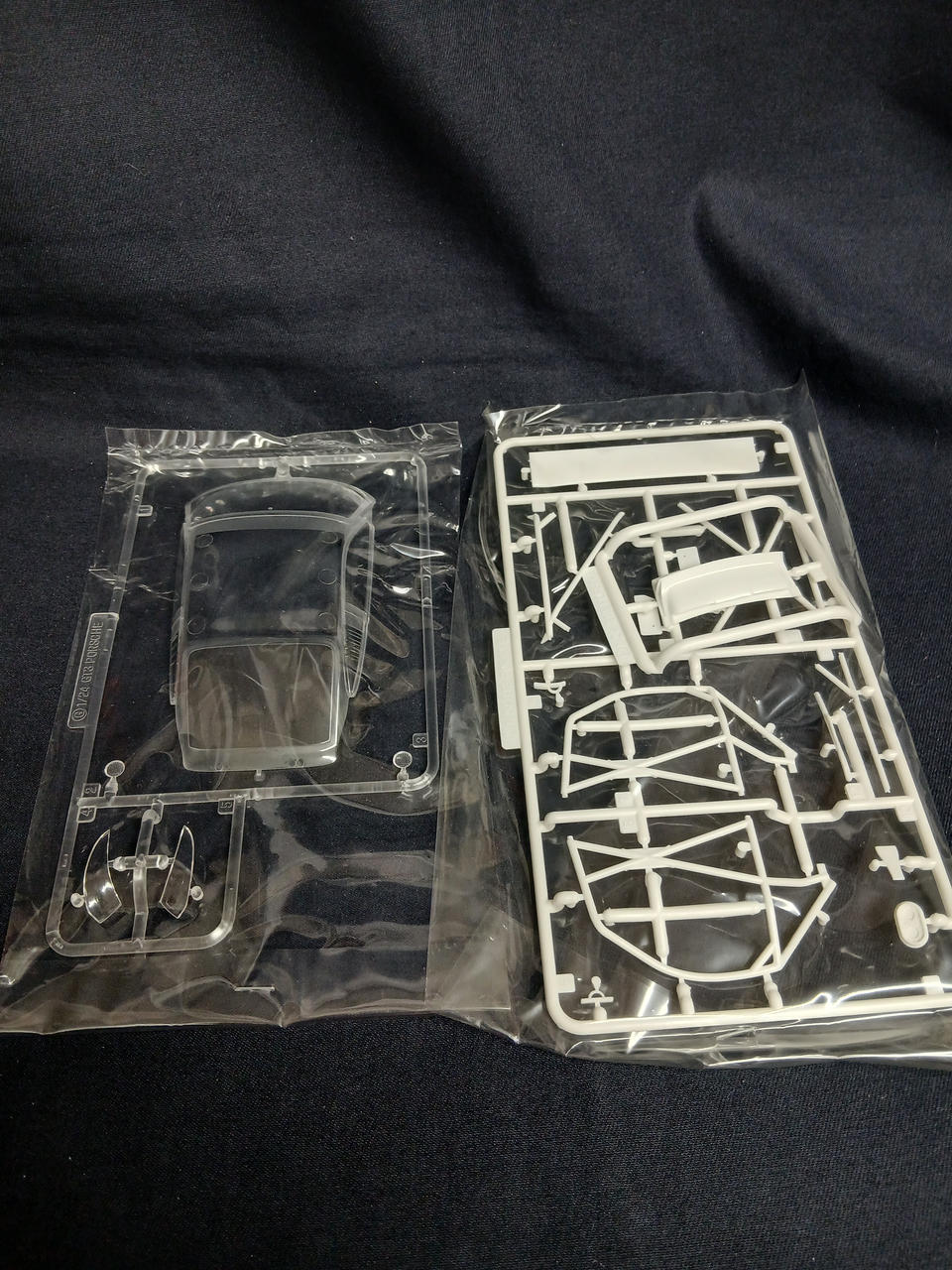 Fujimi 1/24 Unit 2 Porsche 911 GT3R