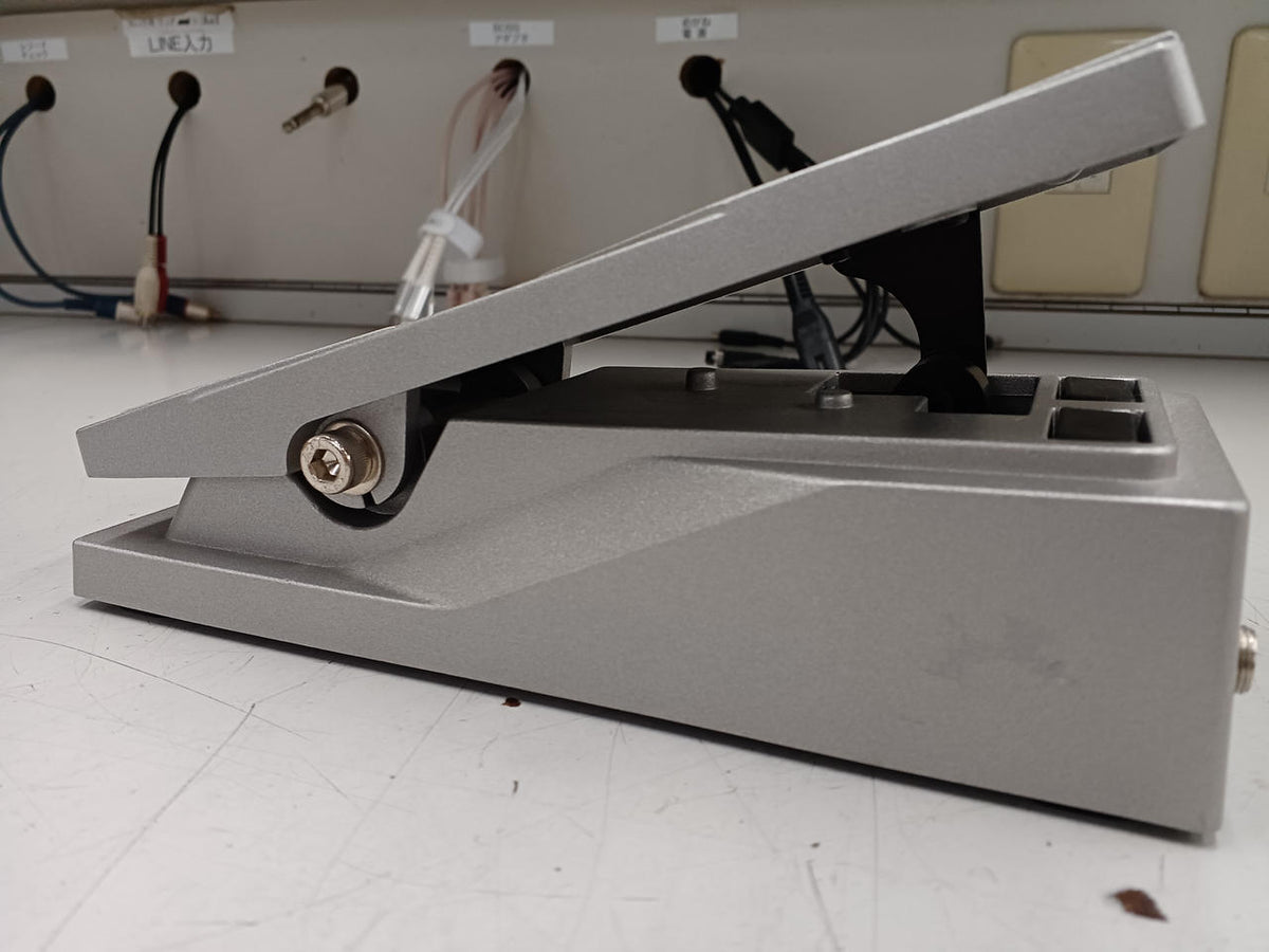 BOSS Volume Pedal FV-30L