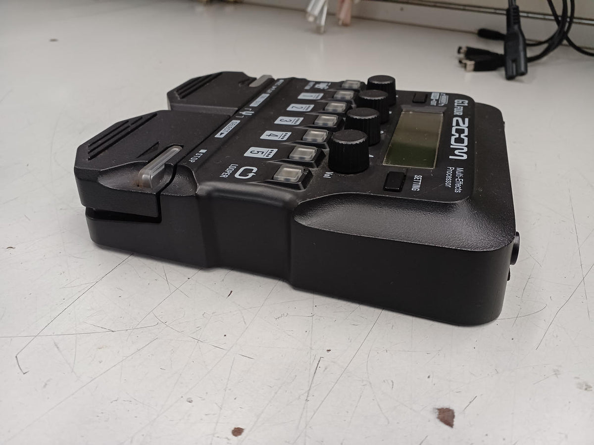 ZOOM Multi-Effects G1 FOUR