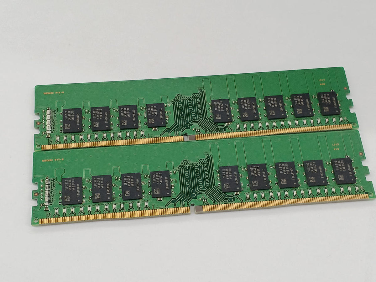 SAMSUNG DDR4-2666 ECC UDIMM 16GB M391A2K43BB1-CTDQ for servers