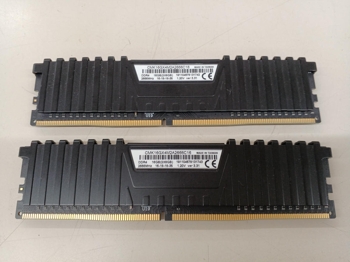 CORSAIR PC Memory CMK16GX4M2A2666C16