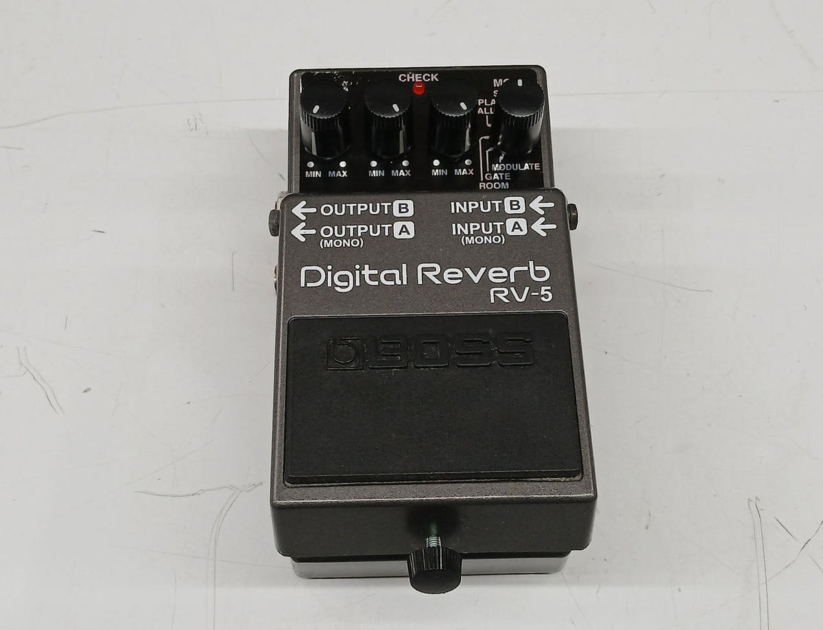 BOSS Effects pedal: RV-5