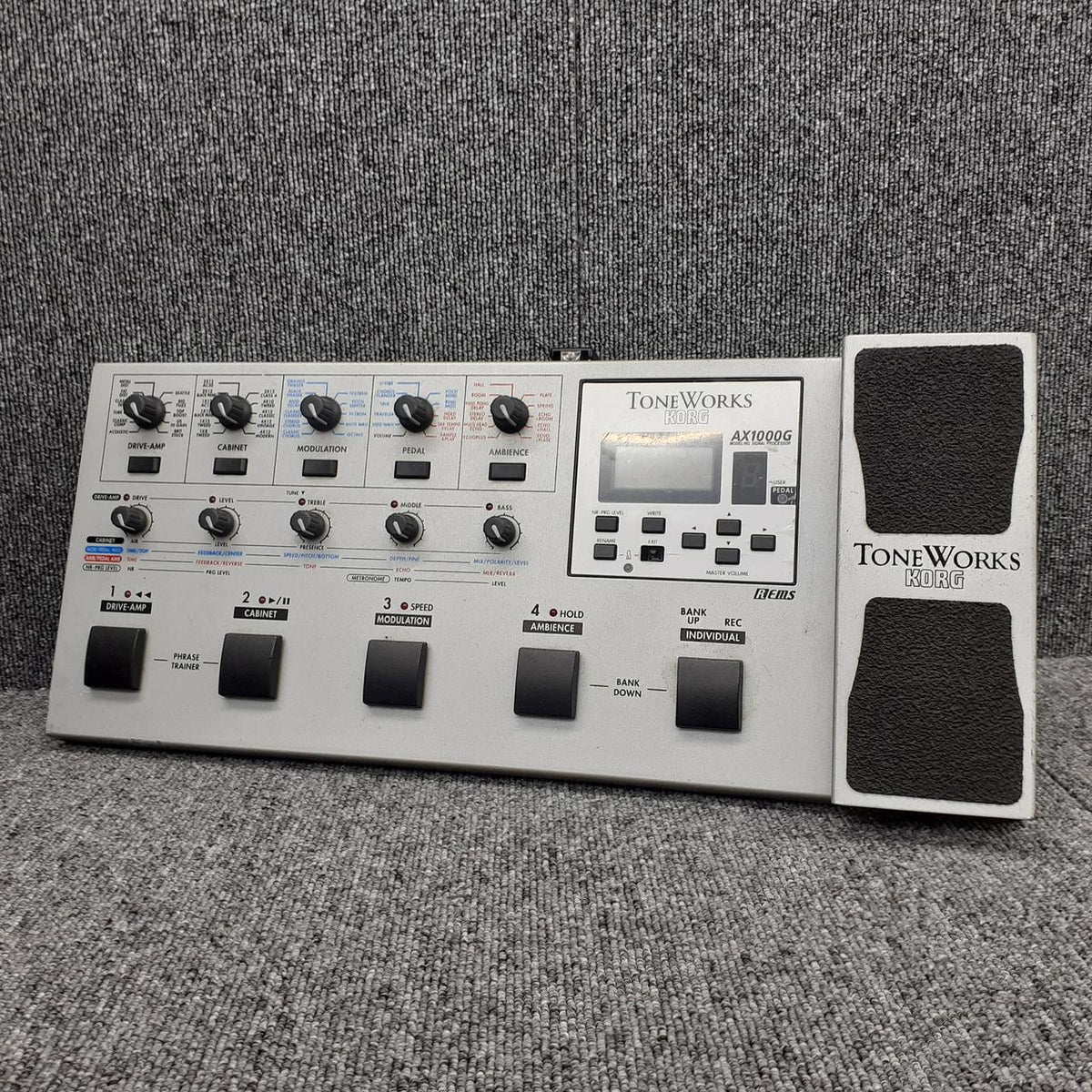 KORG Multi-effector AX1000G