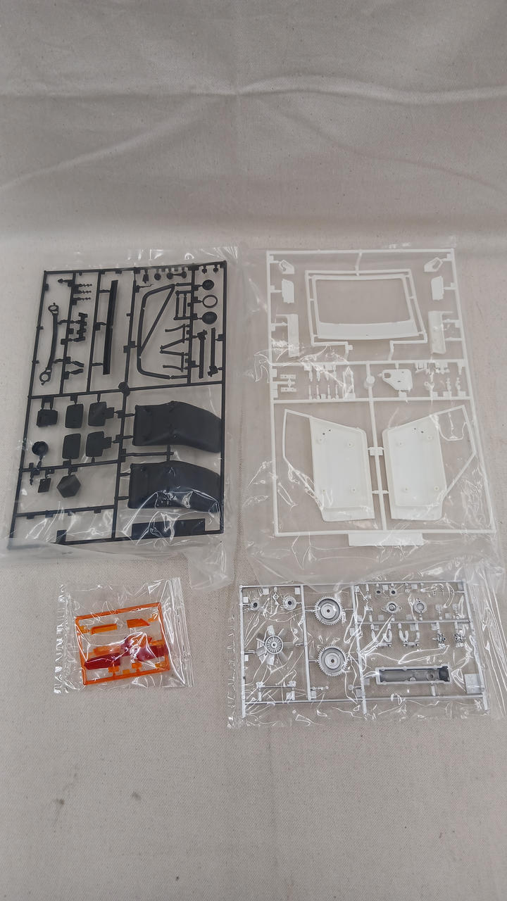 TAMIYA Nissan Fairlady 240ZG Street Custom 1/12