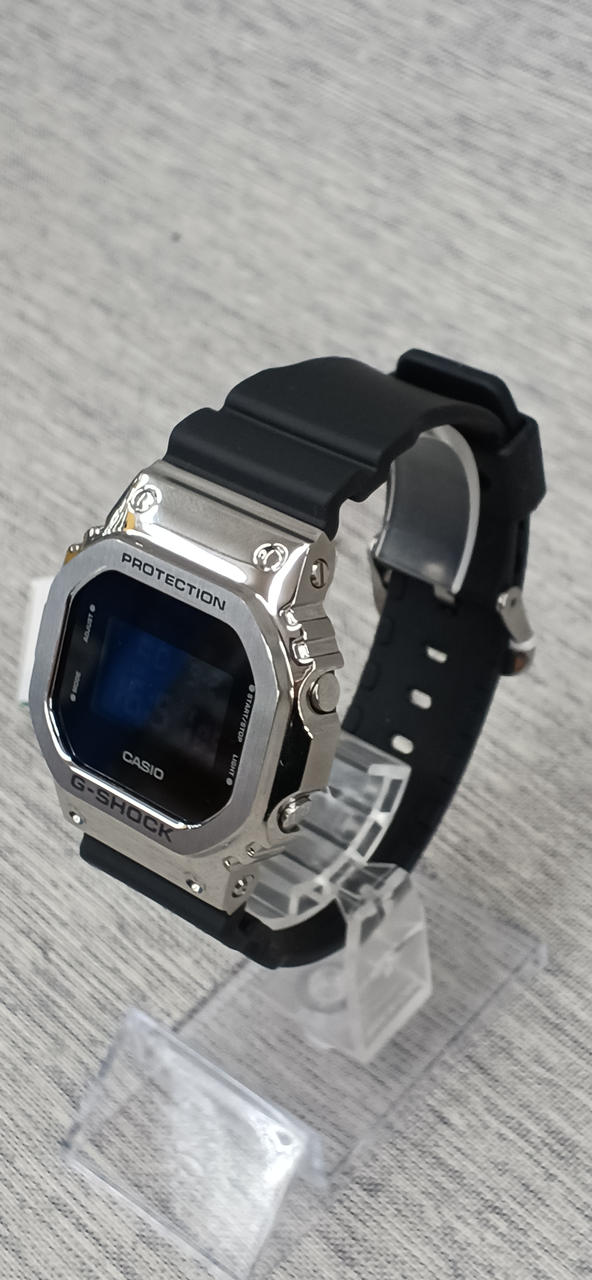 CASIO G-SHOCK GM-5600-1JF
