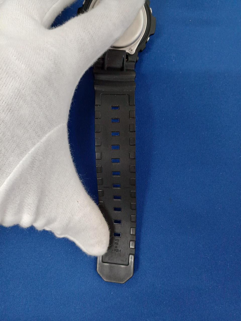 CASIO G-SHOCK AWG-M100
