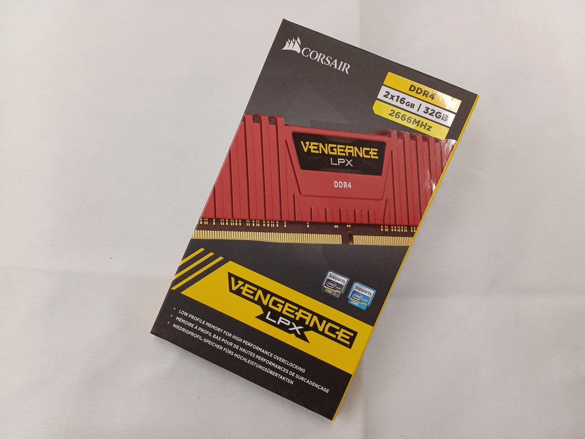 CORSAIR DDR4 Memory CMK32GX4M2A2666C16R