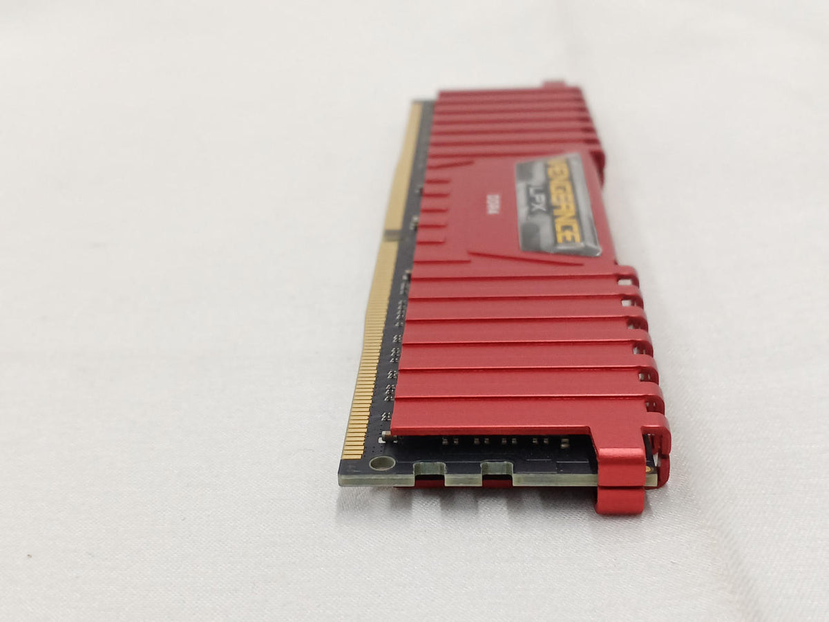 CORSAIR DDR4 Memory CMK32GX4M2A2666C16R