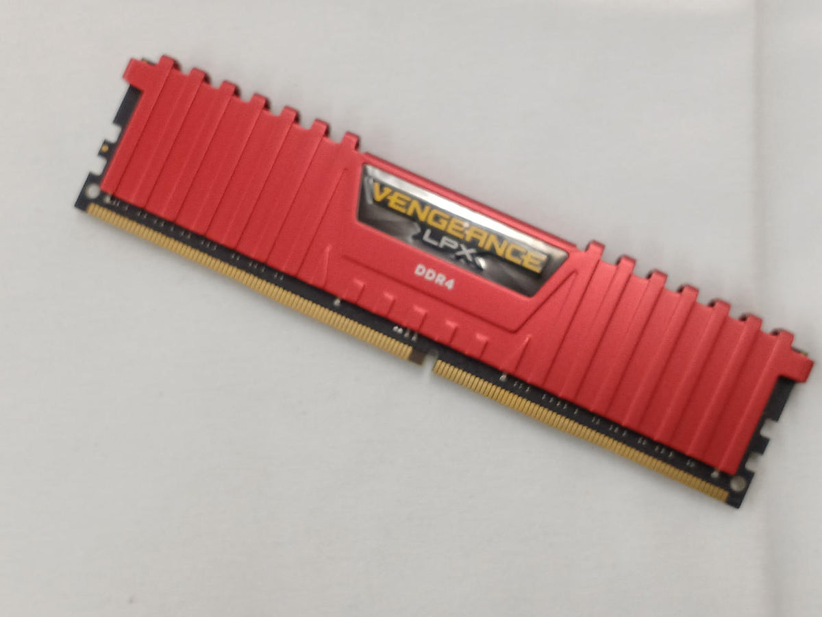 CORSAIR DDR4 Memory CMK32GX4M2A2666C16R