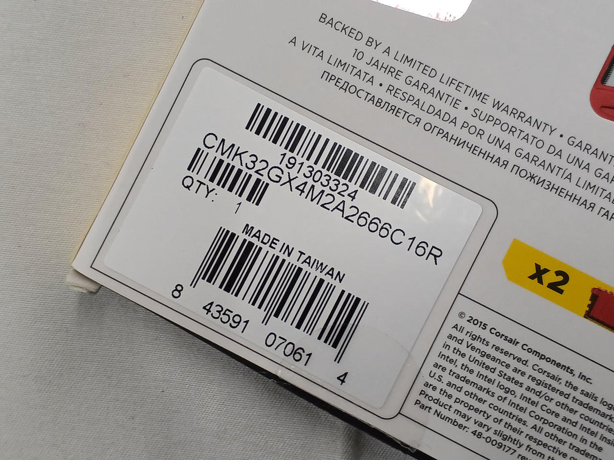 CORSAIR DDR4 Memory CMK32GX4M2A2666C16R