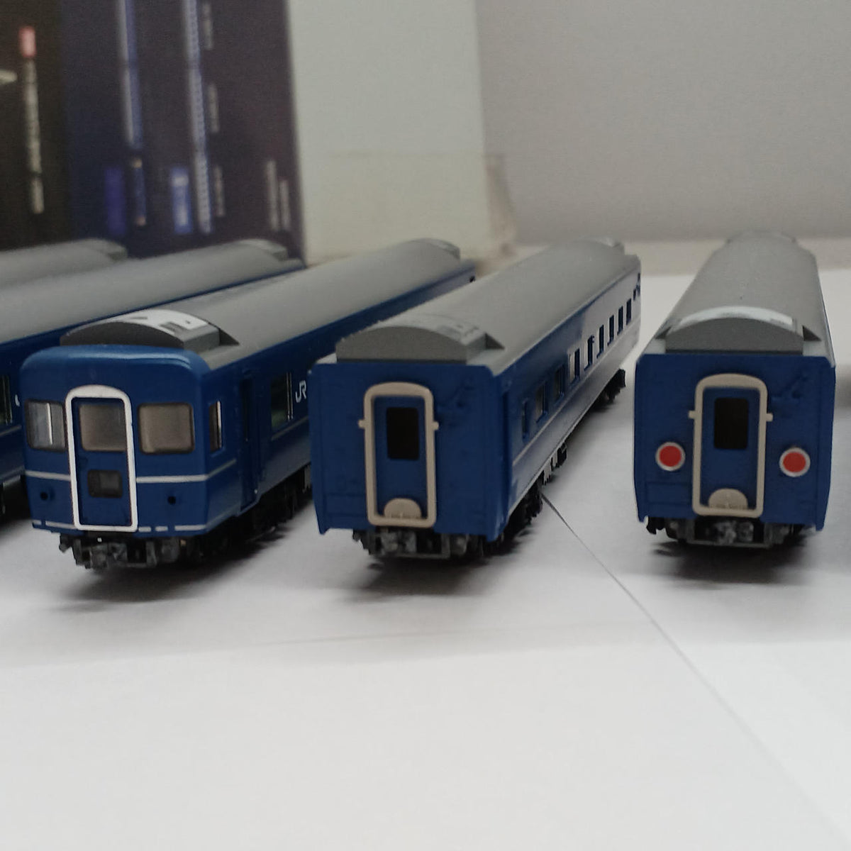 TOMIX JR 24 Series 'Farewell Ginga' Passenger Car 9-Car Set 92957