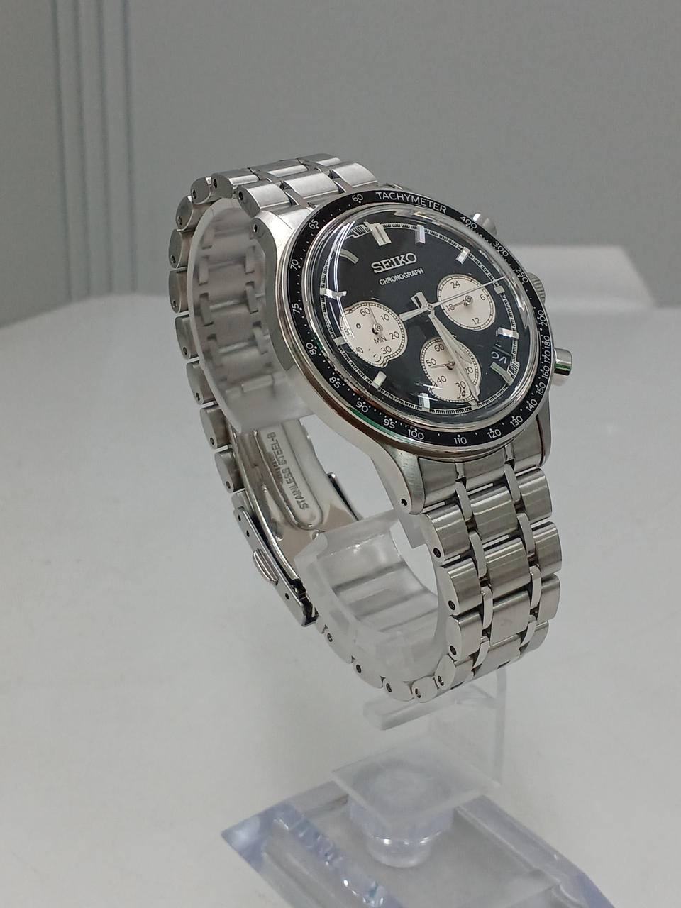 SEIKO Quartz Chronograph 8T63-03P0