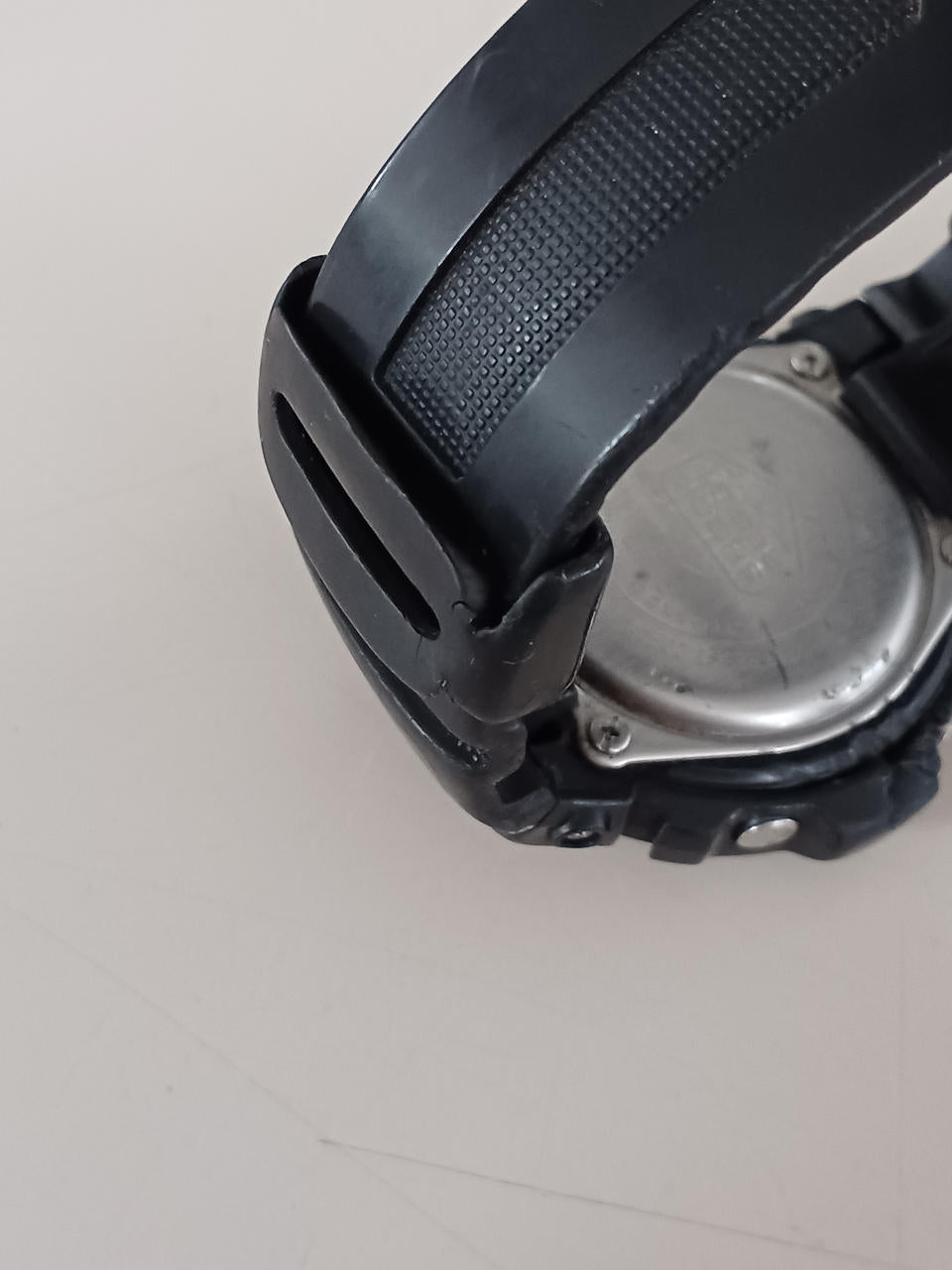 CASIO G-SHOCK AWG-M100