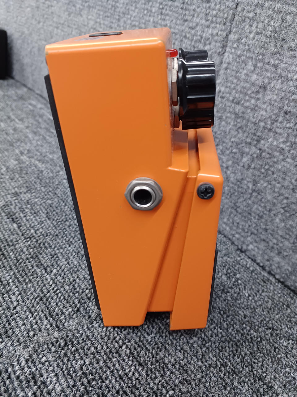 BOSS Effects pedal: DS-1 - Banzai Thrifting | BanzaiHobby