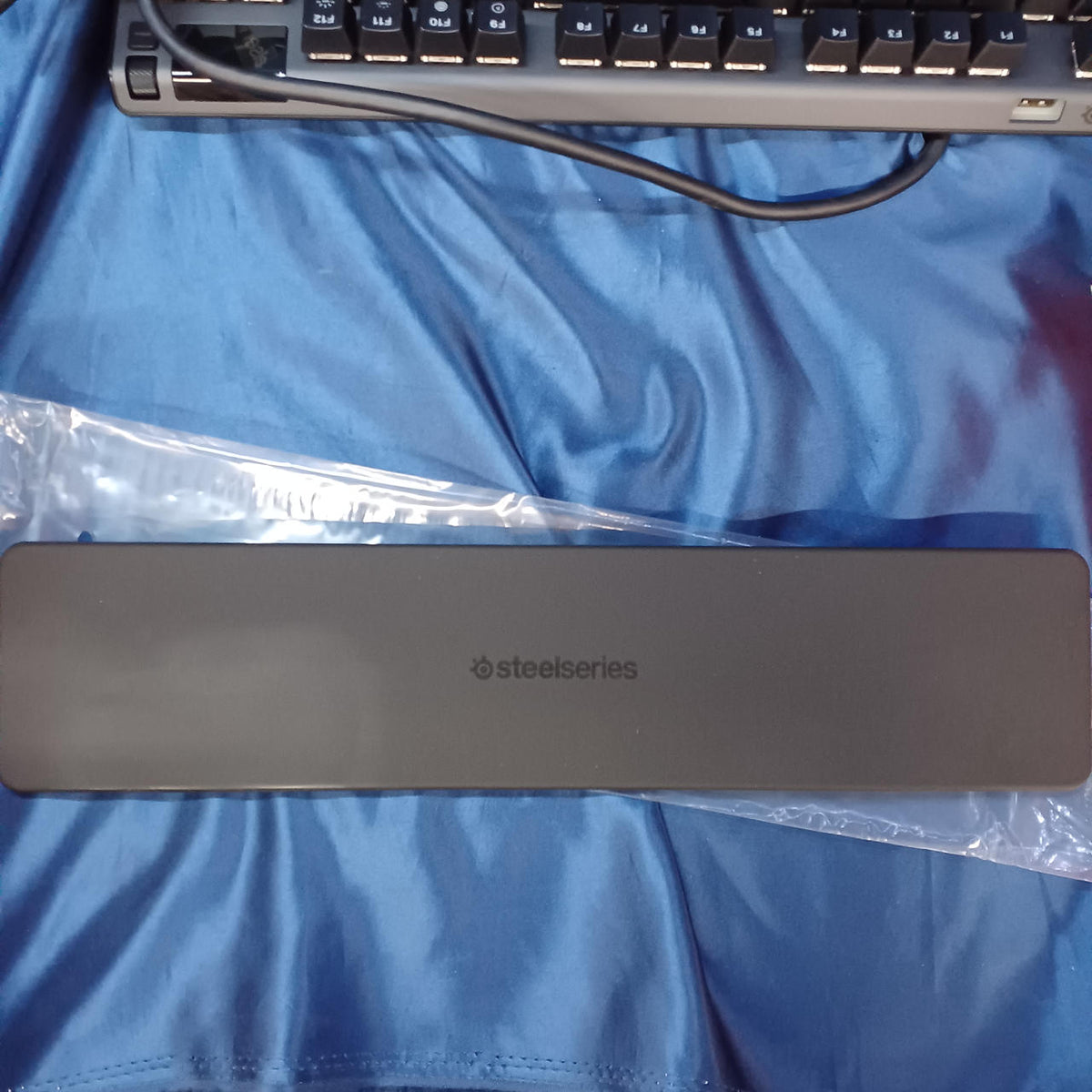STEELSERIES Gaming Keyboard APEX PRO TKL (JP64737)