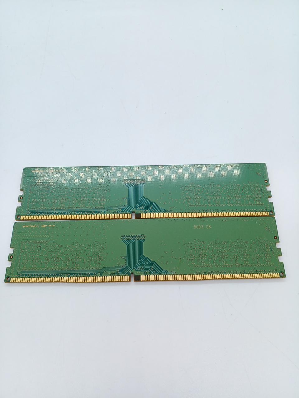 SAMSUNG Two 8GB × Memory: M387A1K43BB2