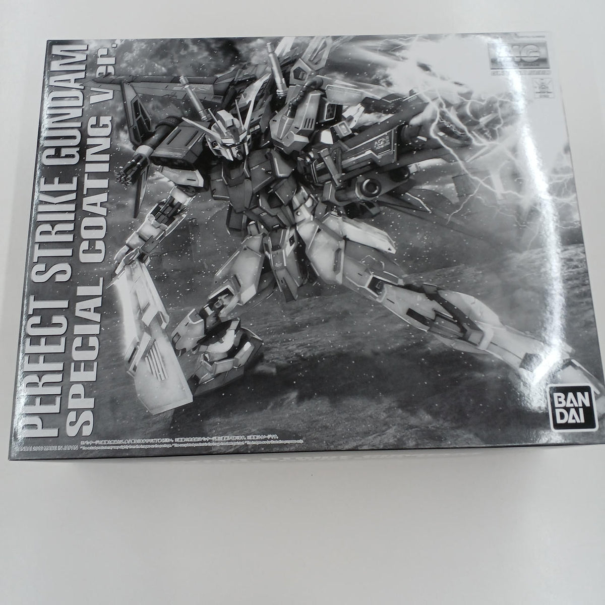 BANDAI Mobile Suit Gundam SEED MG Perfect Strike Gundam