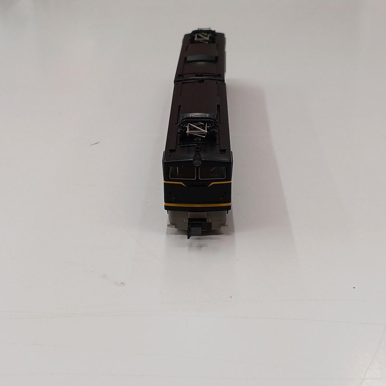 KATO N Gauge 3005-1 EH10 | BanzaiHobby