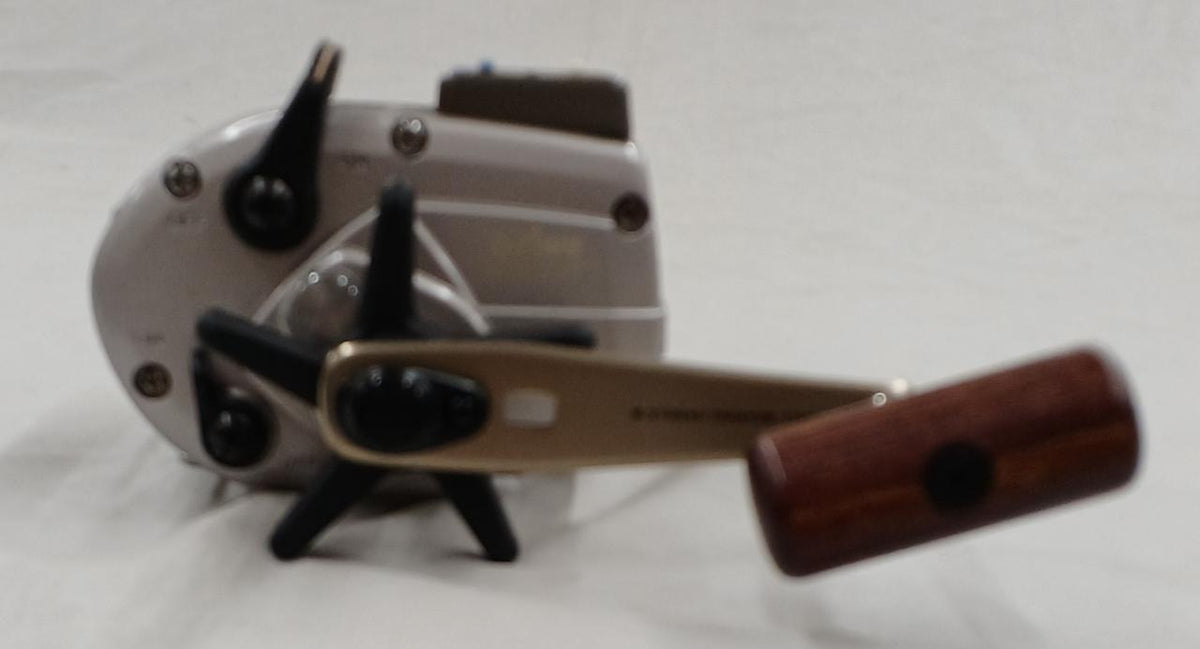 DAIWA Manual Winding Reel with Counter for Boat Fishing: TANASENSOR X400