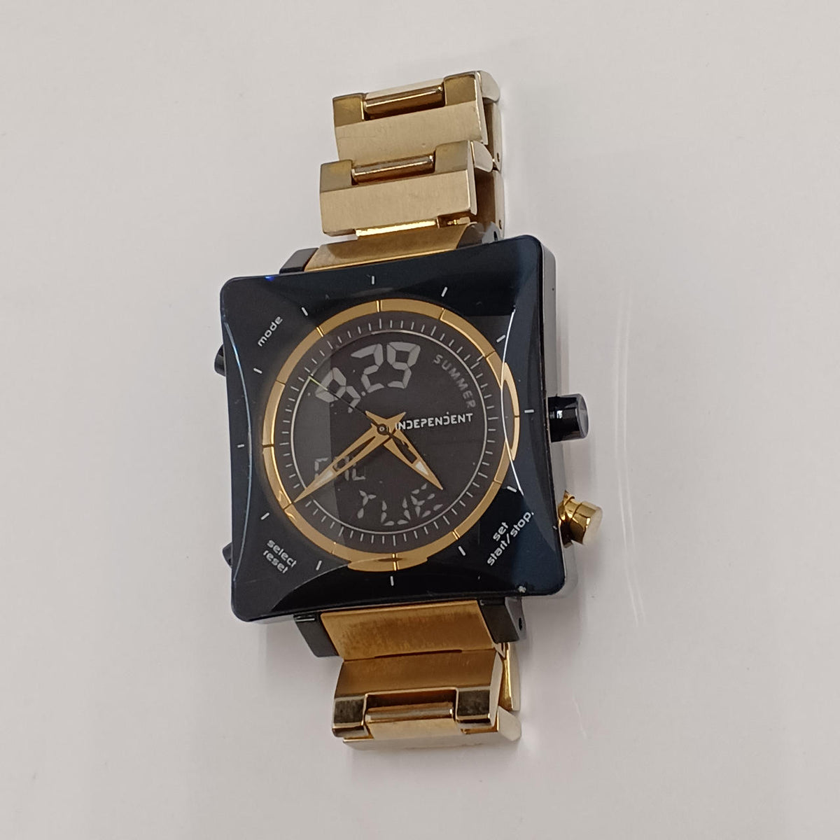 CITIZEN Quartz UO21-002674-03