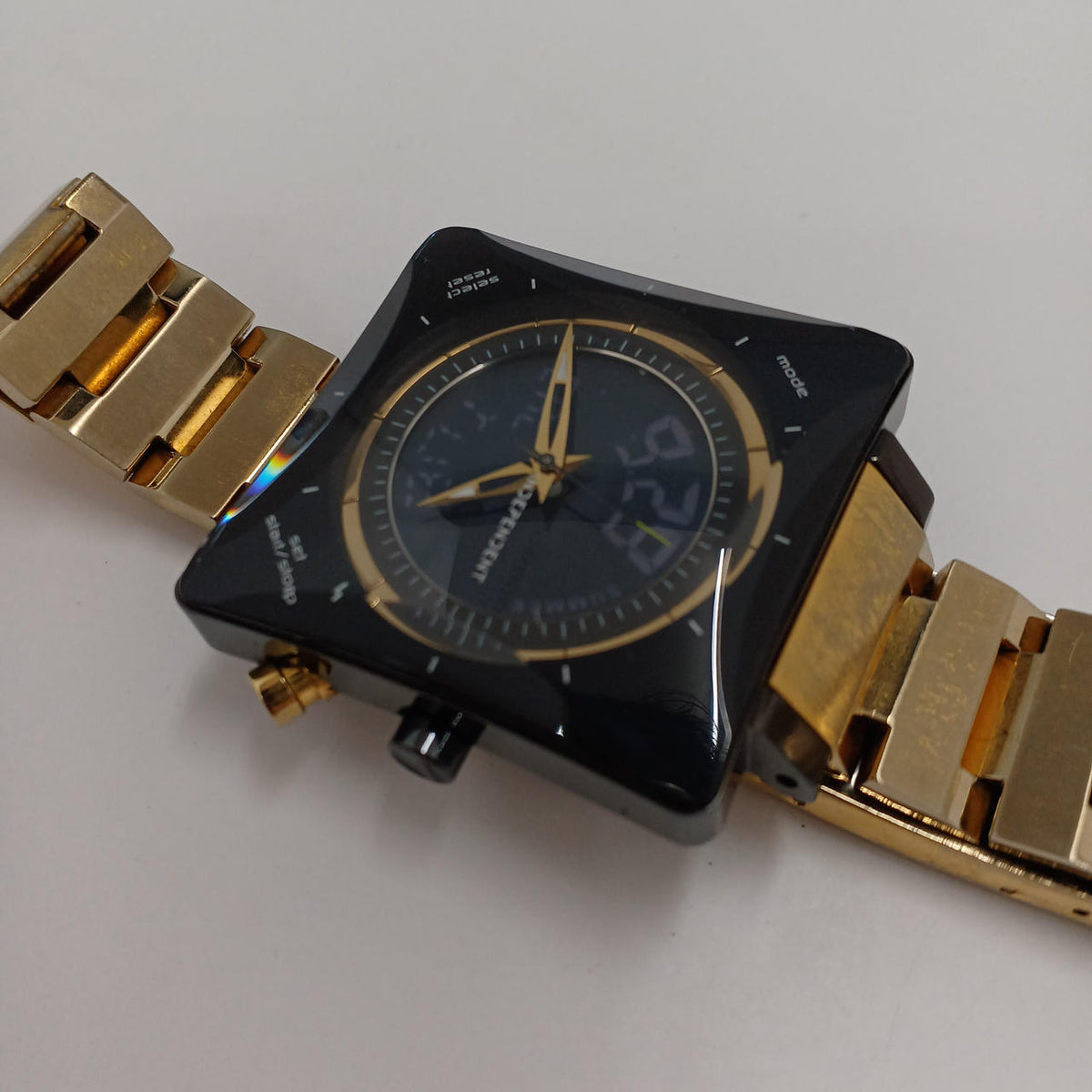 CITIZEN Quartz UO21-002674-03