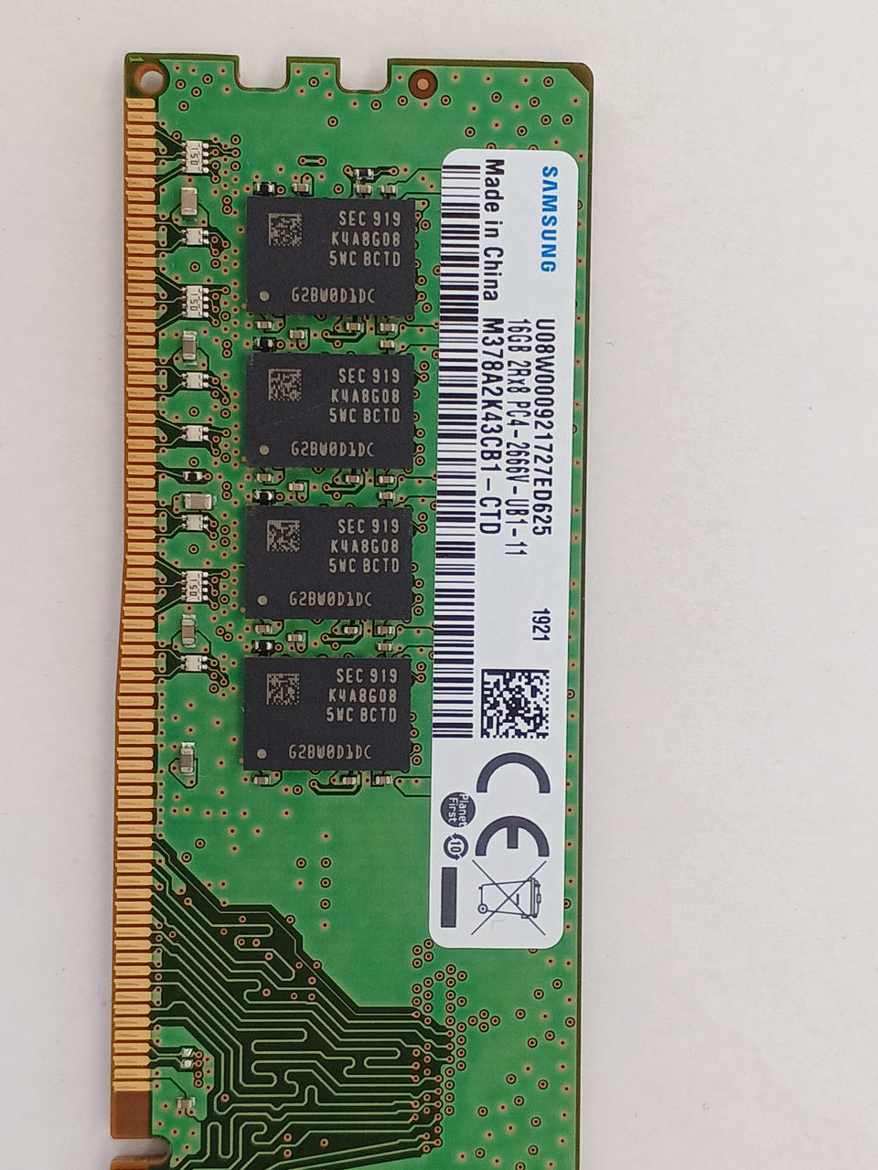 SAMSUNG DDR4 Memory 16GB M378A2K43CB1-CTD